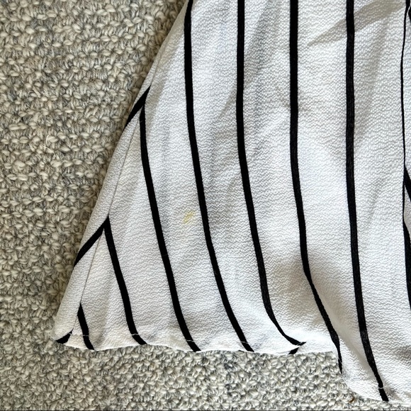 Romper - size small - Picture 5 of 8